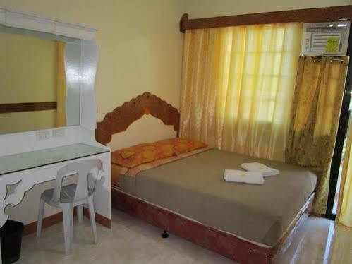 Golden Stallion Suites Cagayan de Oro Zewnętrze zdjęcie